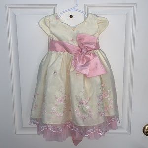 Jona Michelle Dress, 2T, Gorgeous Dress, Beautifully Made Quality Fabrics/Skill
